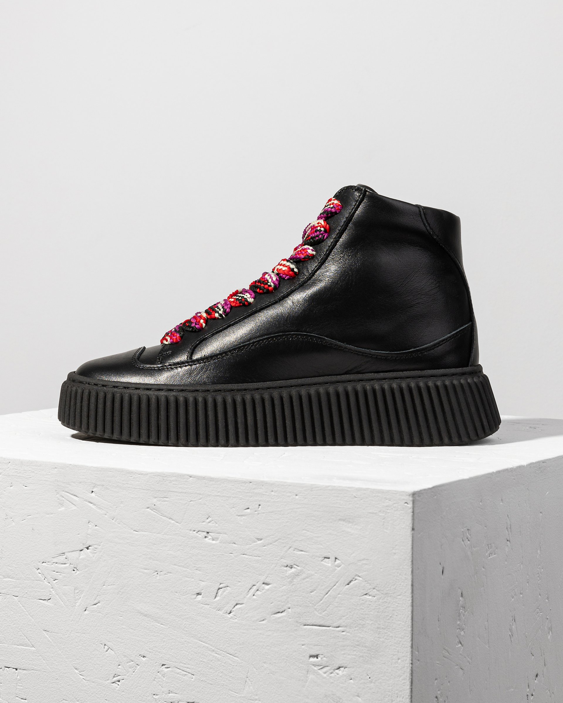 Черные кожаные кеды - Main image