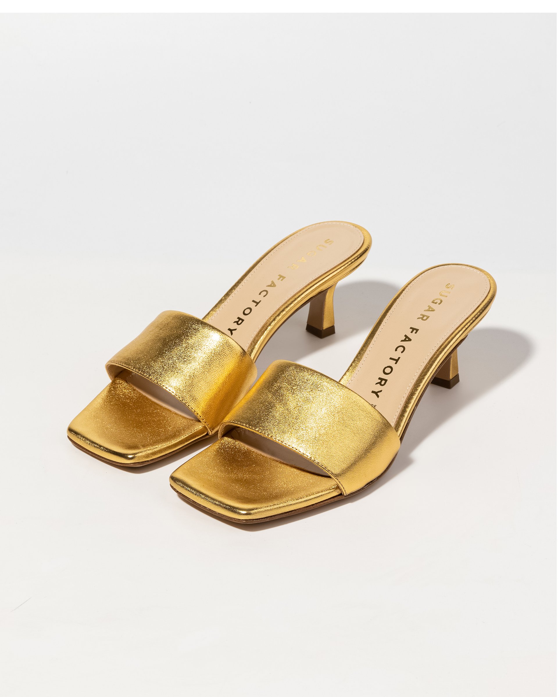 Золотистые кожаные мюли - Image 2 of 4