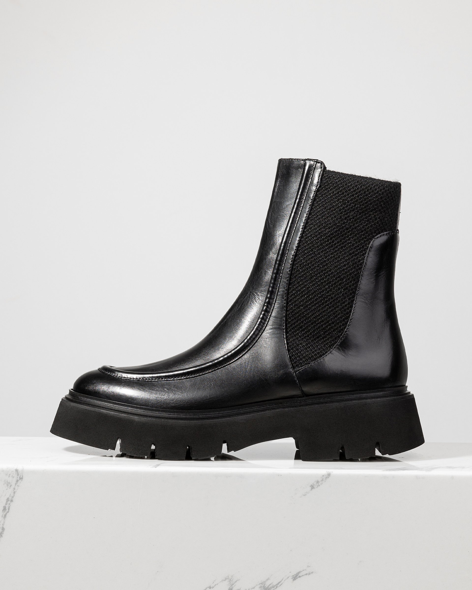 Черные кожаные ботинки - Main image