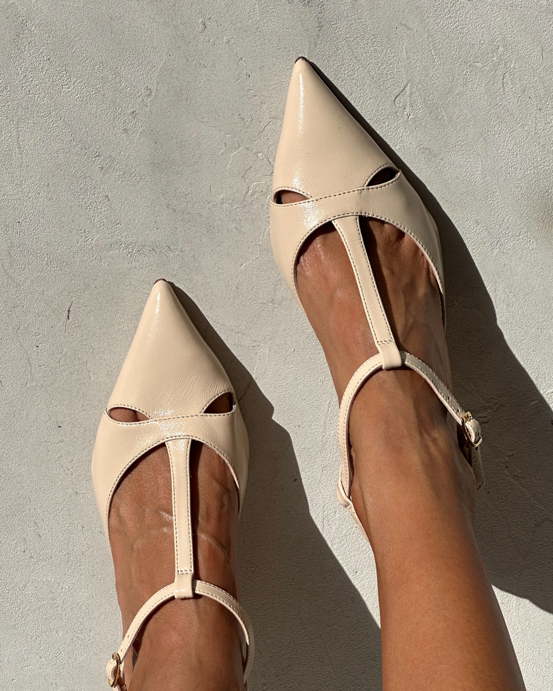 Бежевые кожаные туфли с ремешками - Image 5 of 5