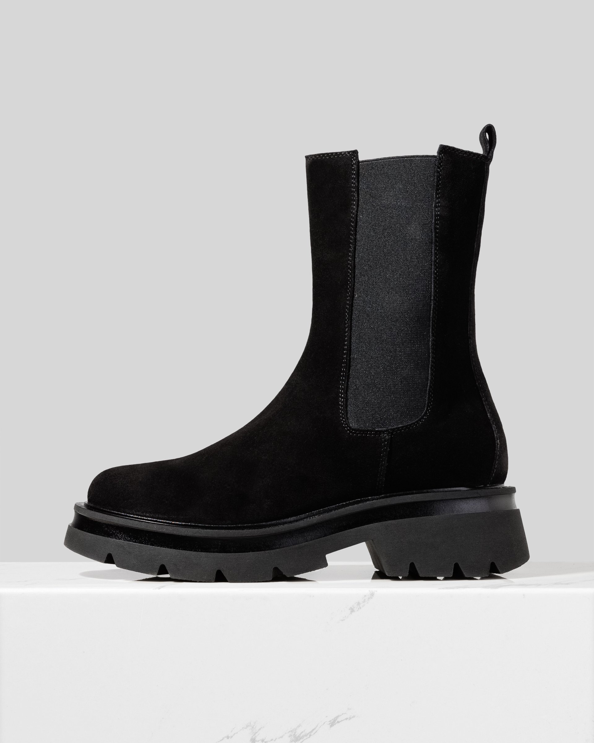 Черные замшевые ботинки челси - Main image