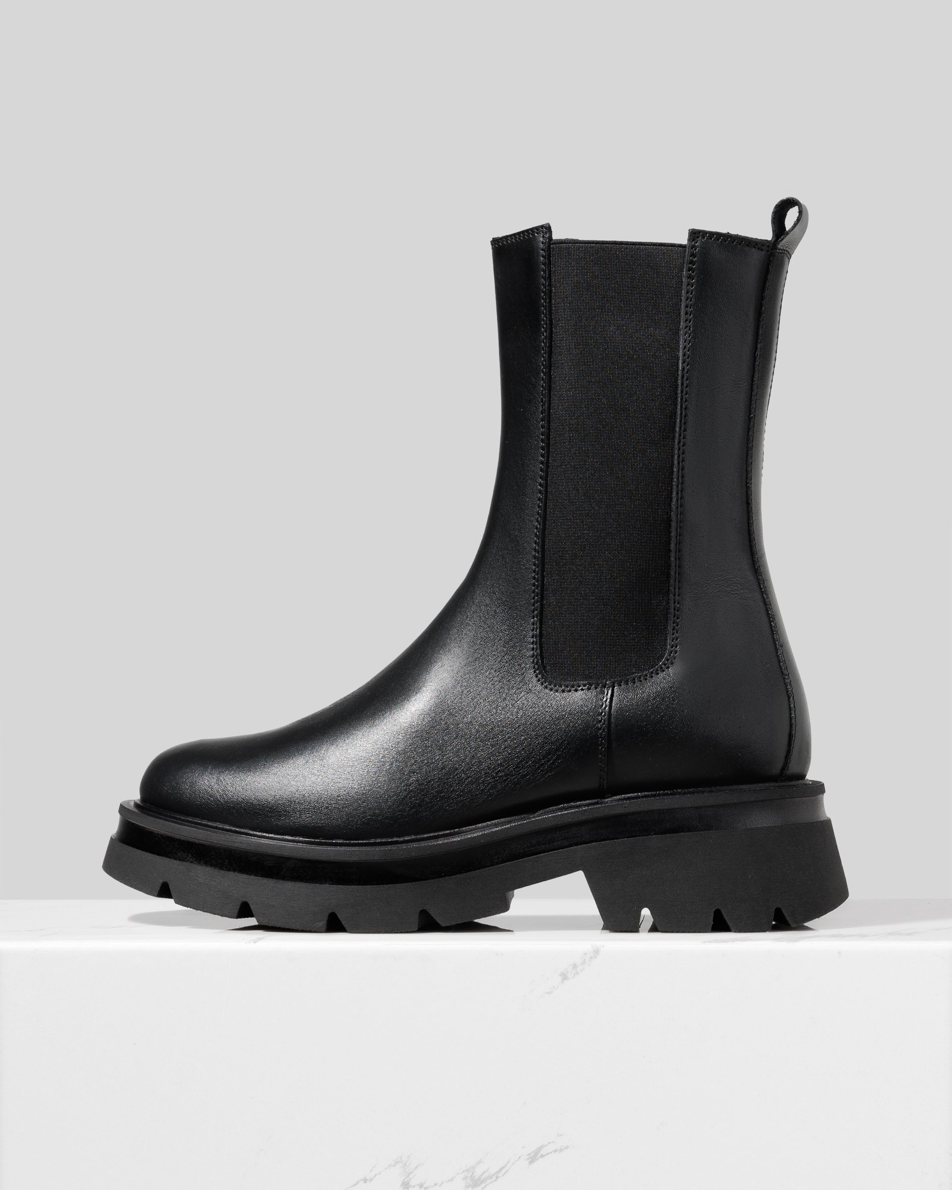 Черные кожаные ботинки - Main image