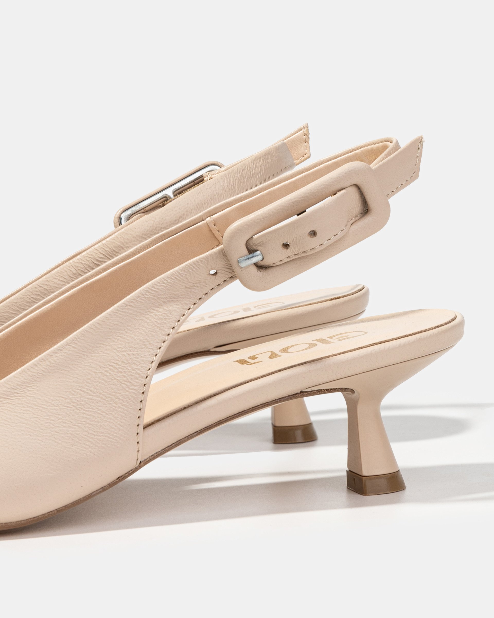 Бежевые туфли на каблуке - Image 4 of 5