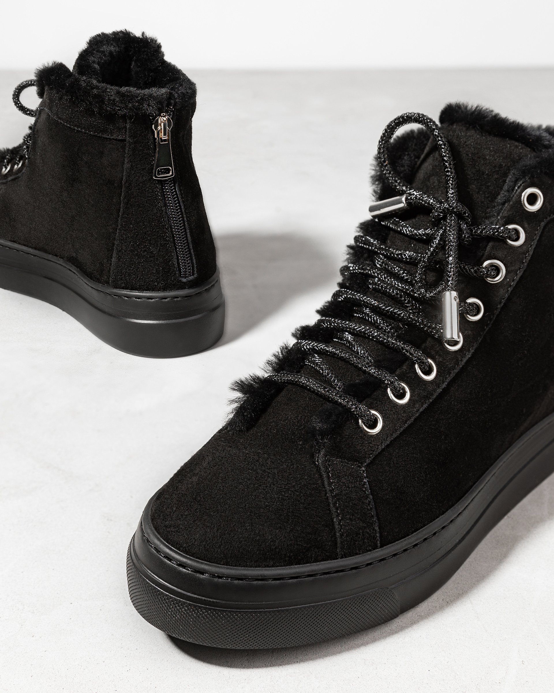 Черные замшевые кеды - Image 4 of 5