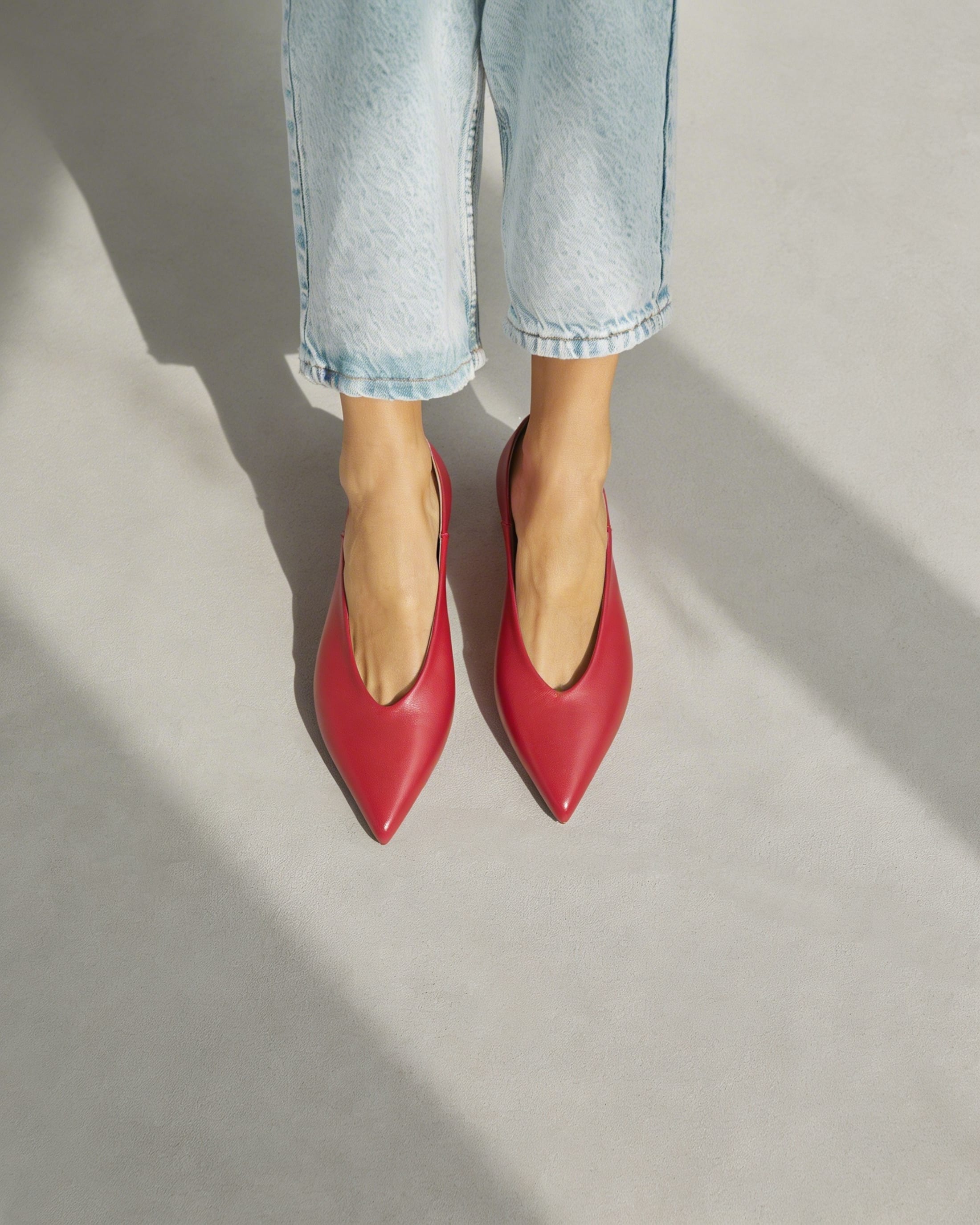 Бордовые кожаные туфли на низком каблуке 