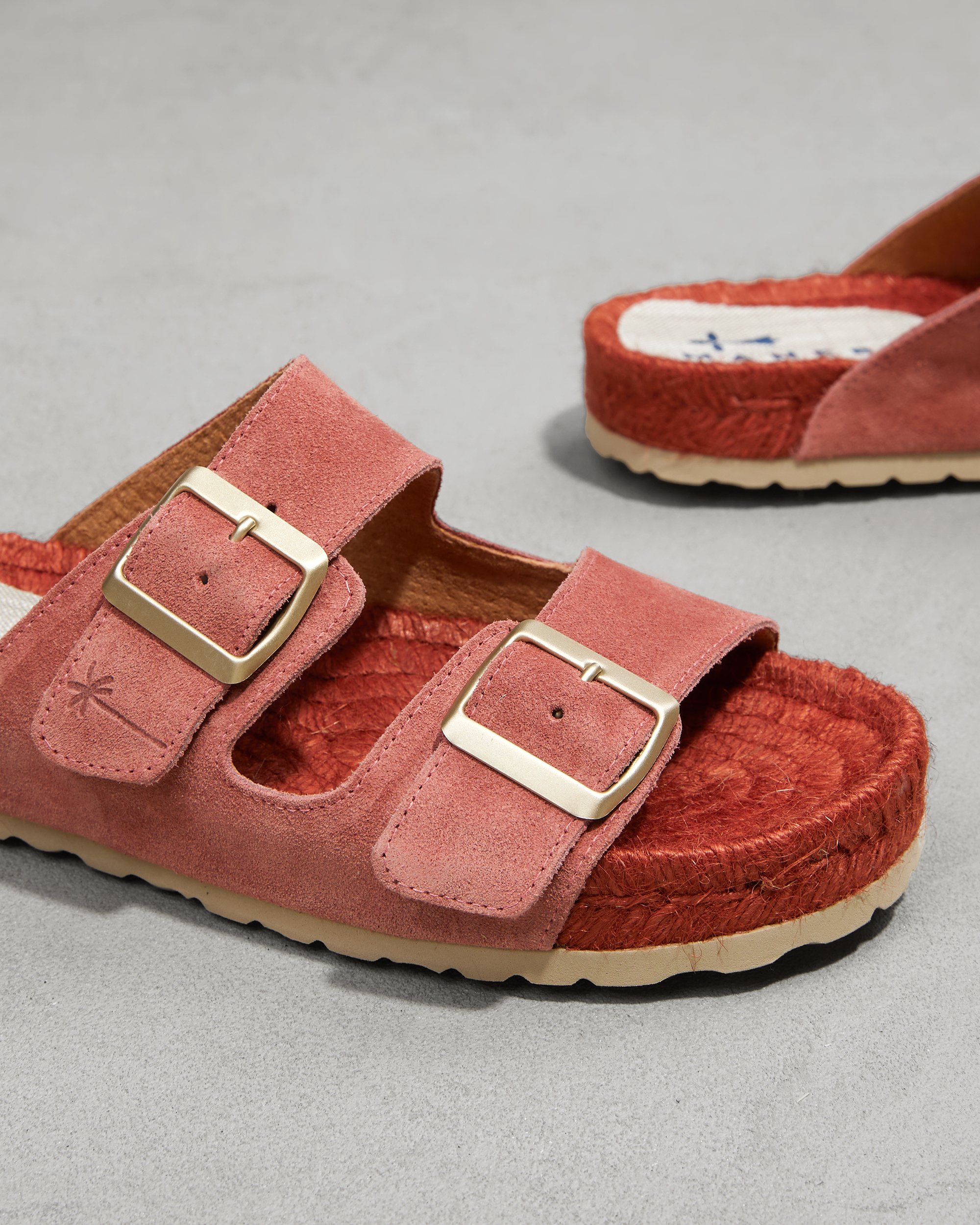 Бордовые замшевые шлепанцы - Image 3 of 7