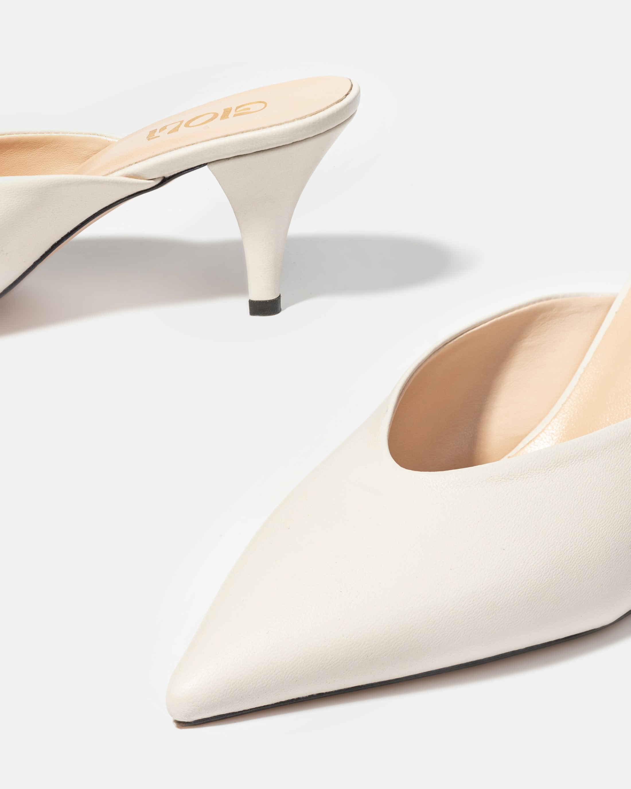 Бежевые кожаные мюли - Image 4 of 4