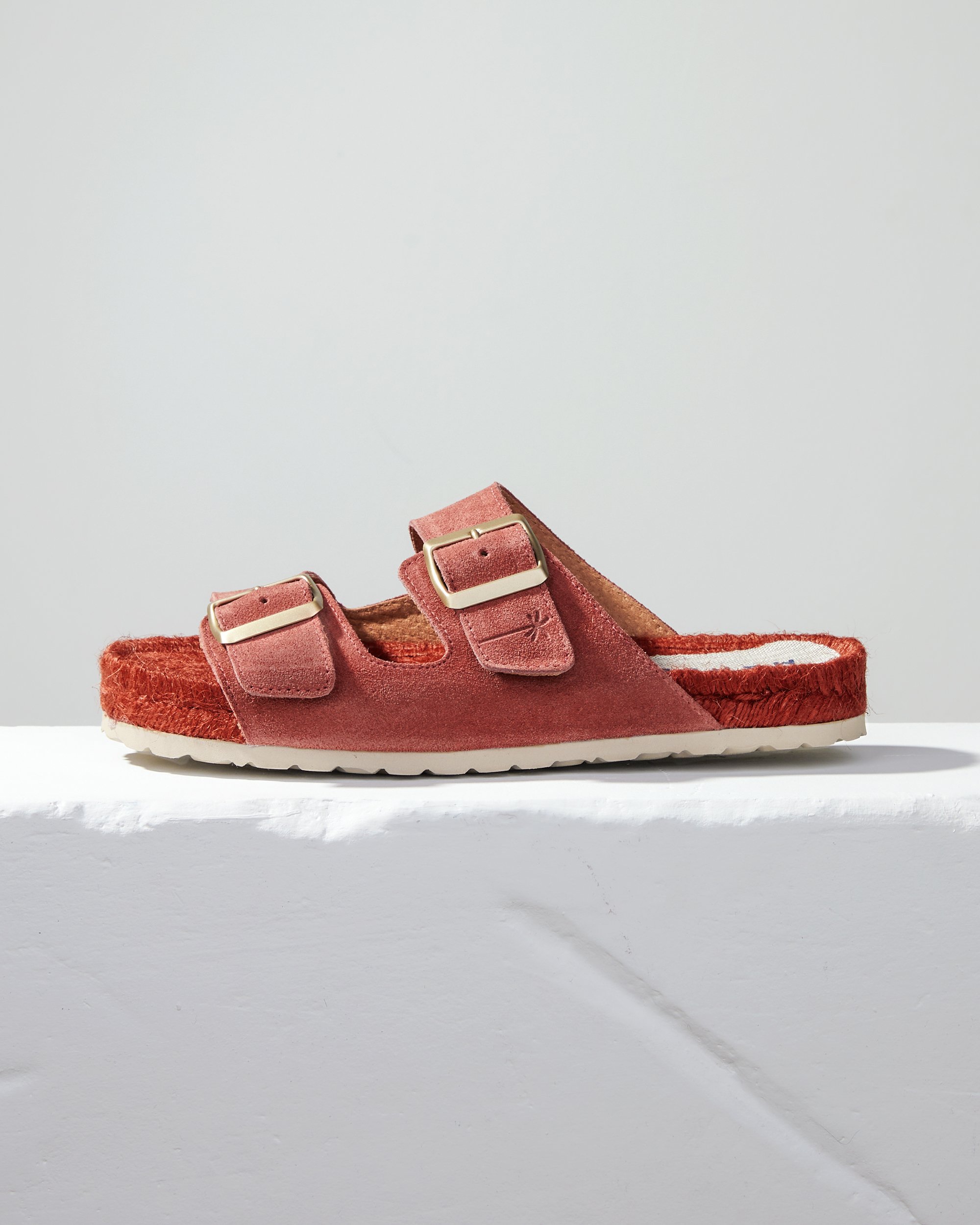 Бордовые замшевые шлепанцы - Main image