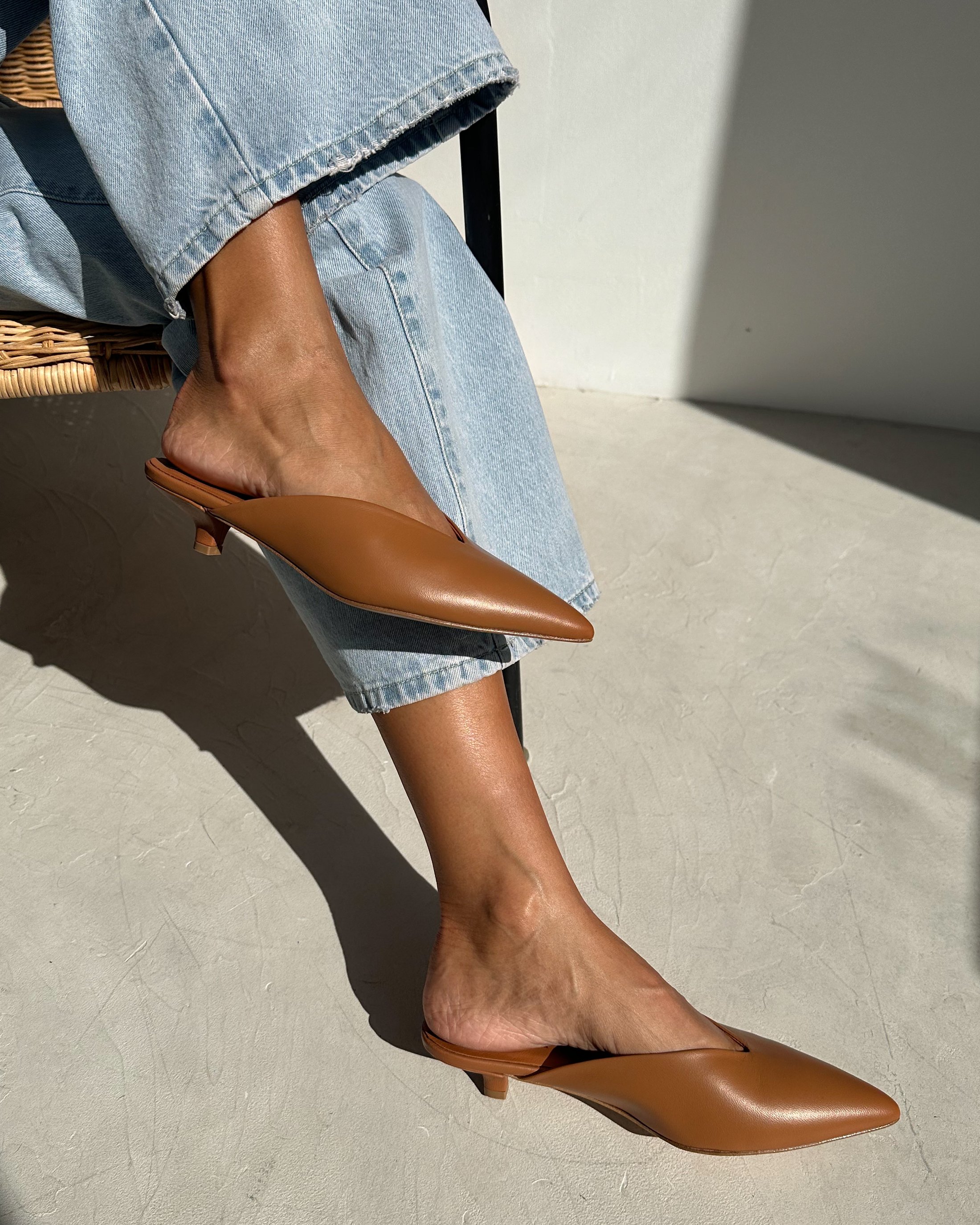 Коричневые кожаные мюли - Image 5 of 5