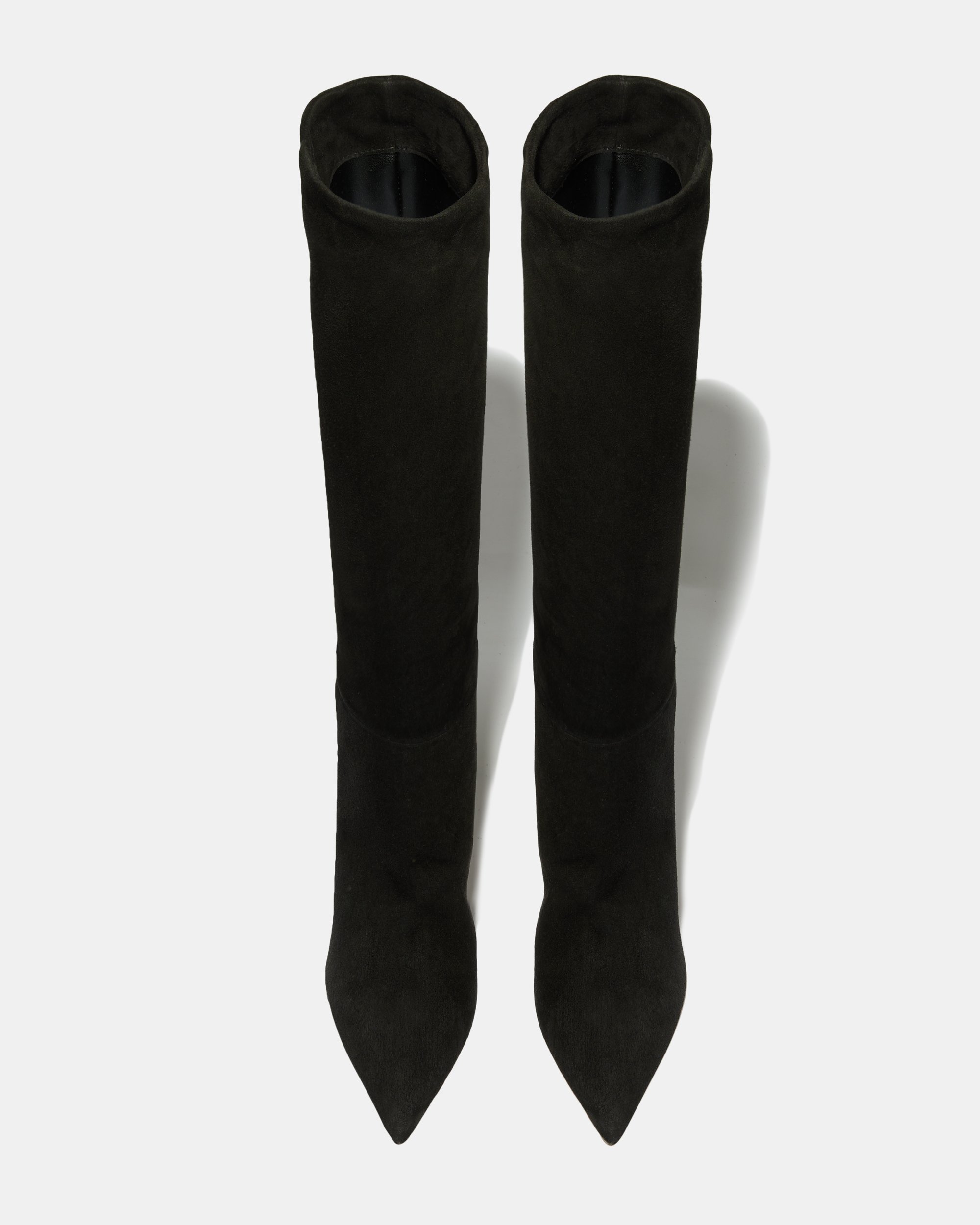 Черные высокие сапоги из натуральной замши