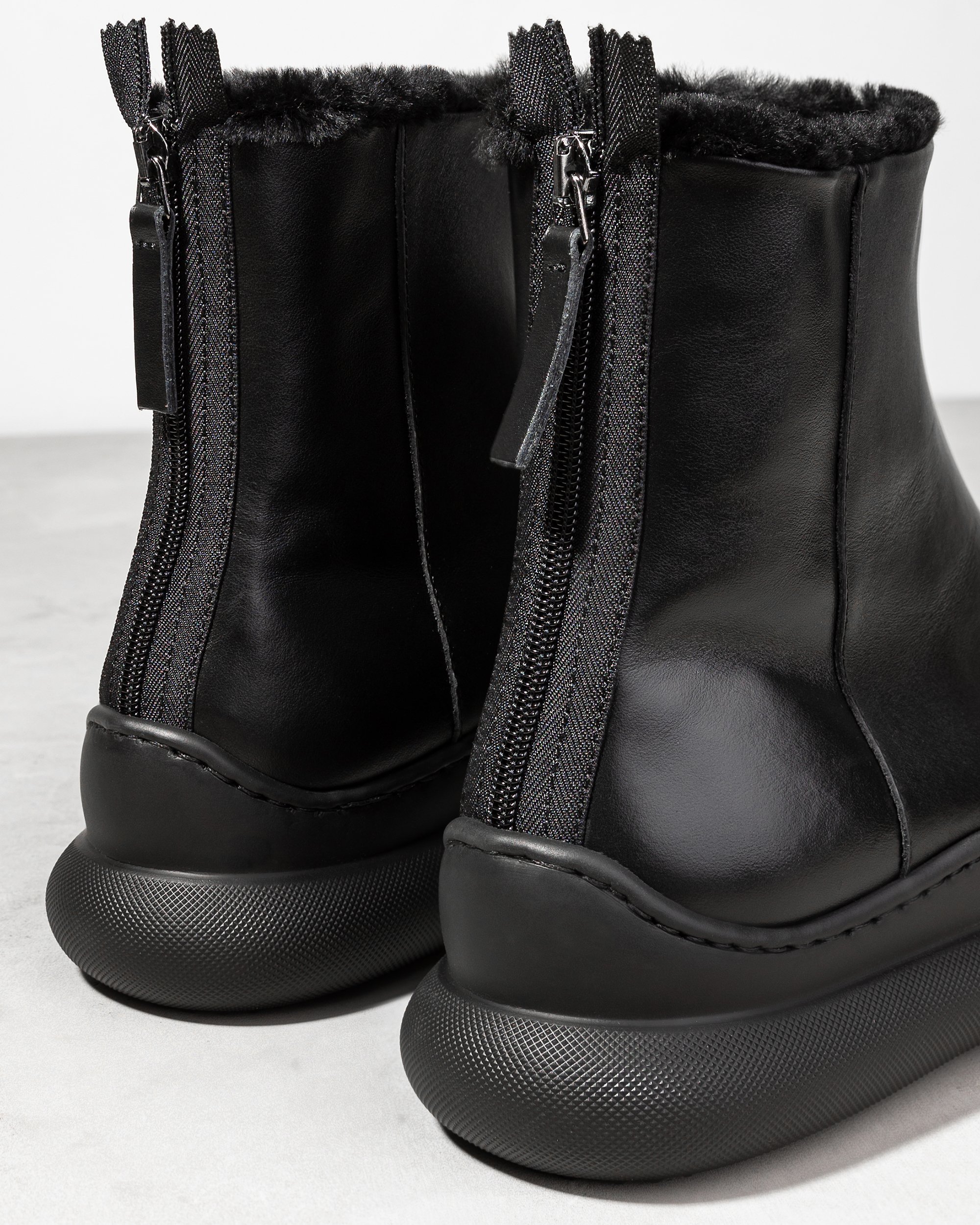 Черные кожаные ботинки с меховой подкладкой - Image 4 of 7
