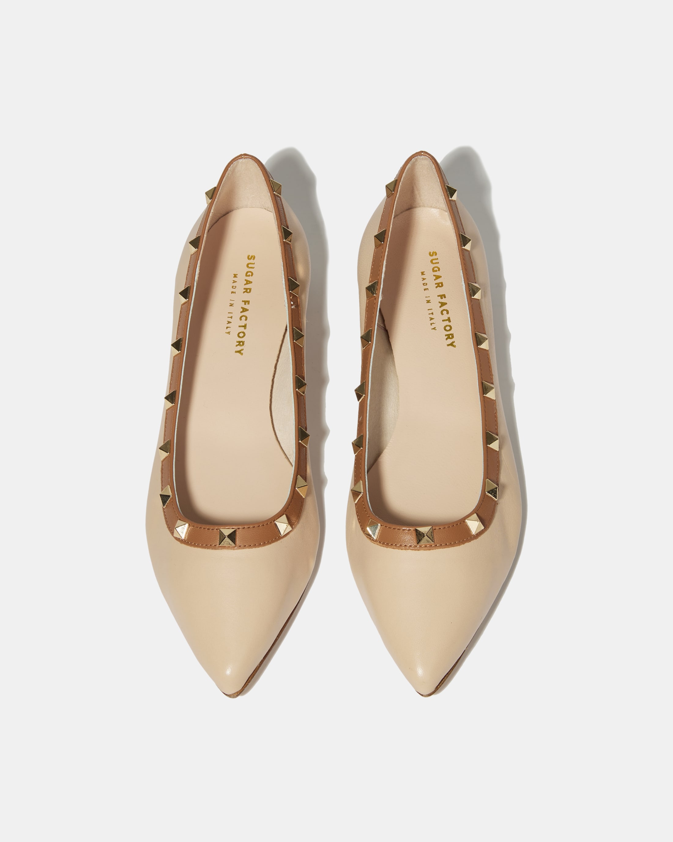 Бежевые балетки из натуральной кожи 