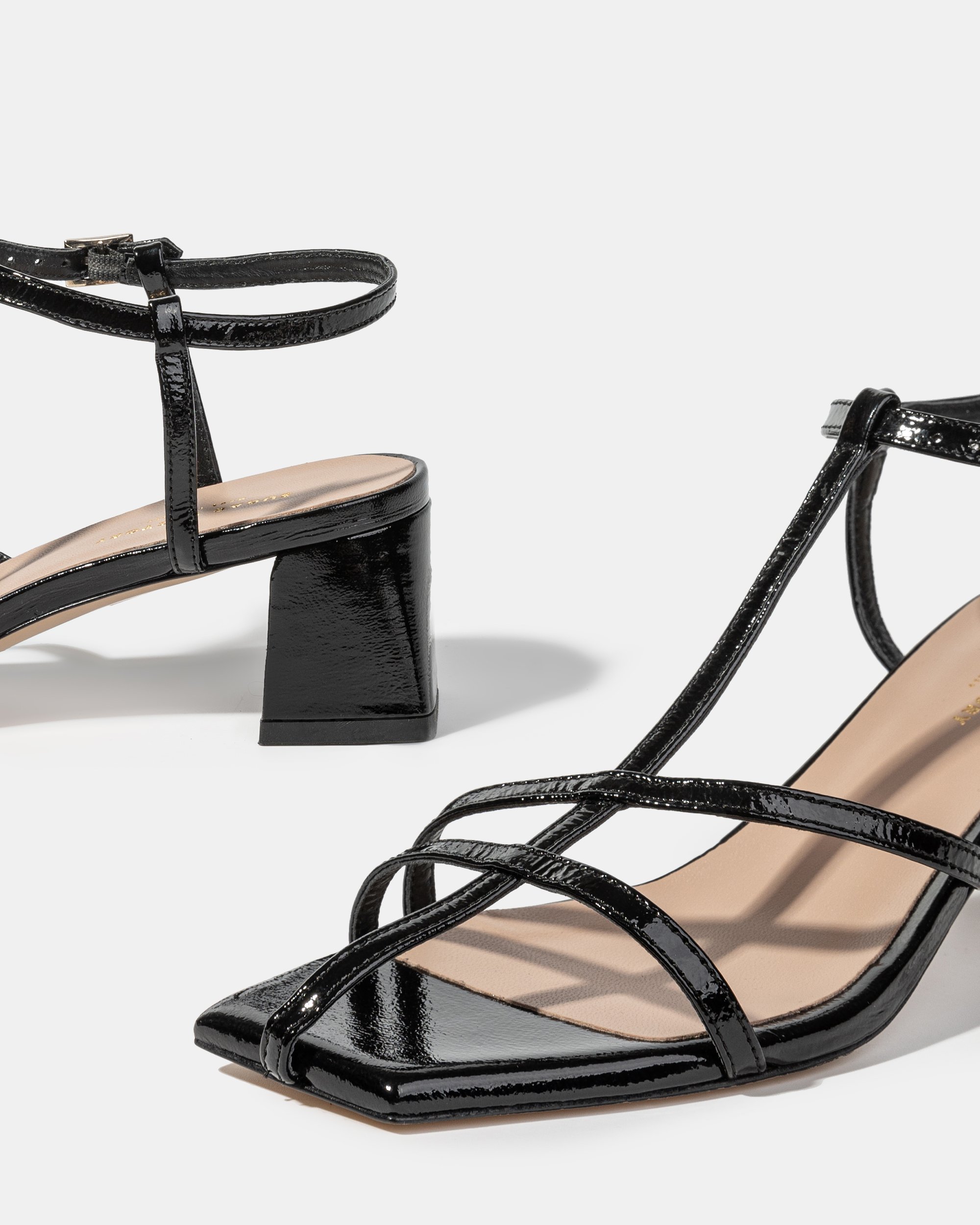 Черные босоножки с ремешками - Image 4 of 4