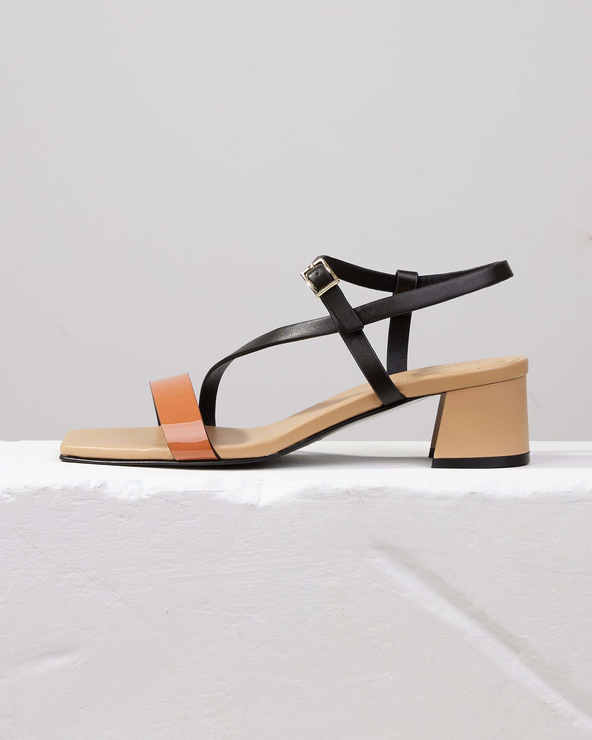 Кожаные босоножки - Main image