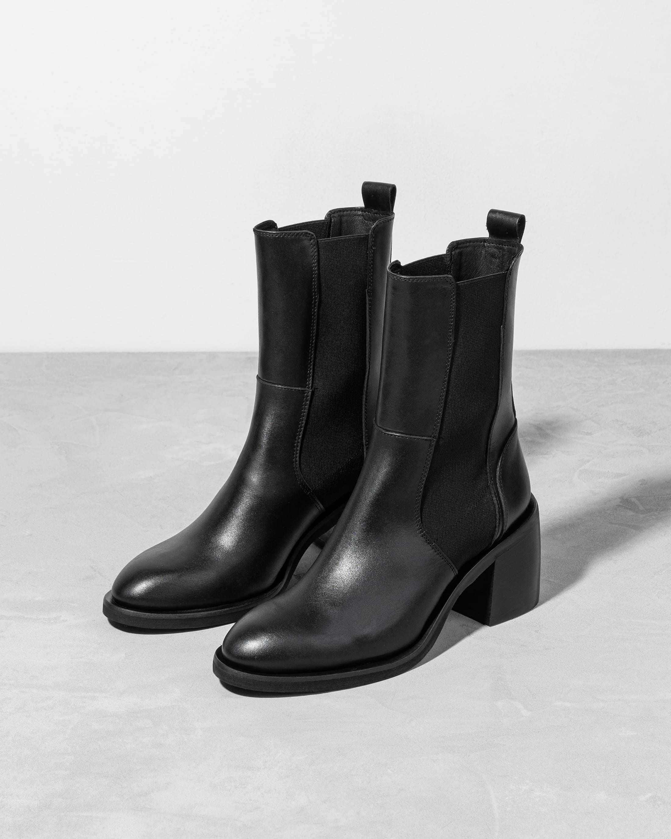 Черные кожаные полусапоги - Image 2 of 4