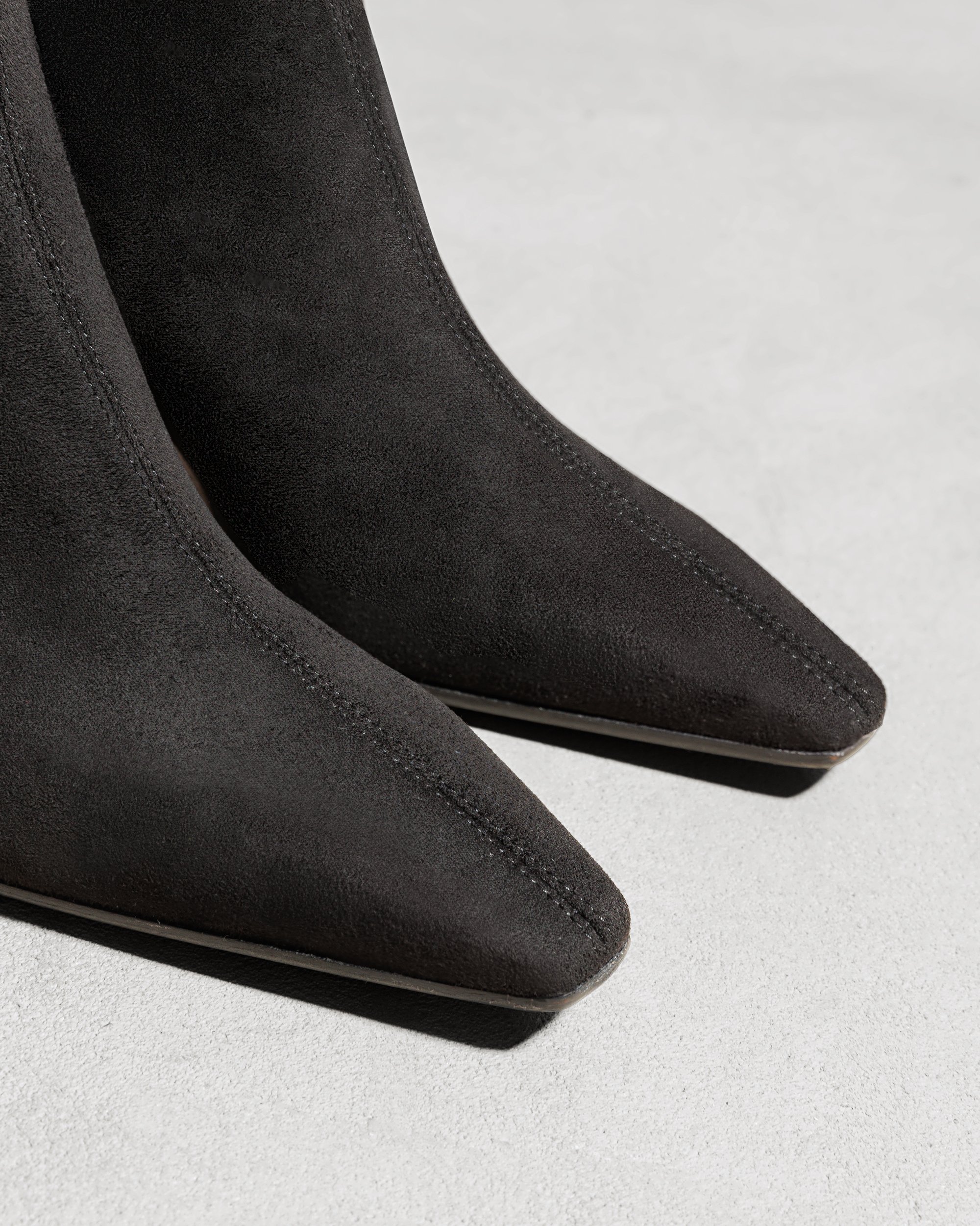 Черные ботильоны из натуральной замши - Image 3 of 6