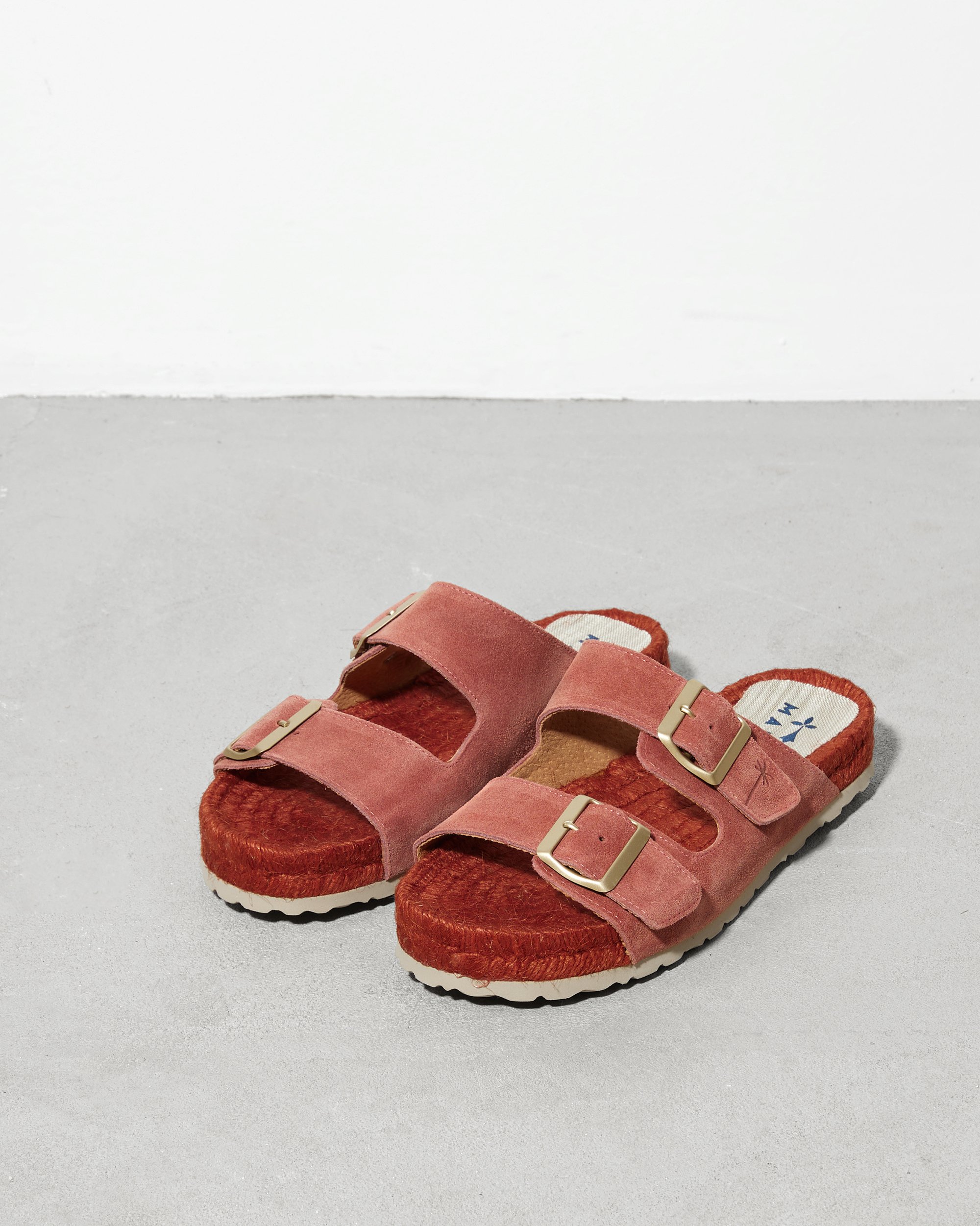 Бордовые замшевые шлепанцы - Image 4 of 7