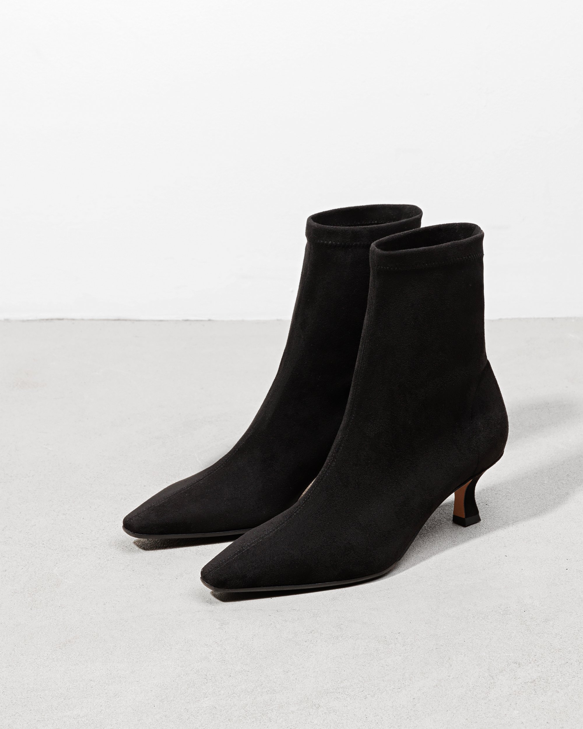 Черные ботильоны из натуральной замши - Image 2 of 6