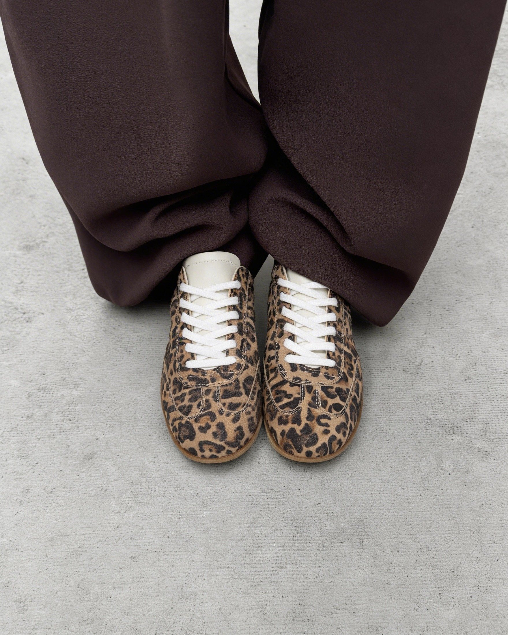 Замшевые кеды с леопардовым принтом